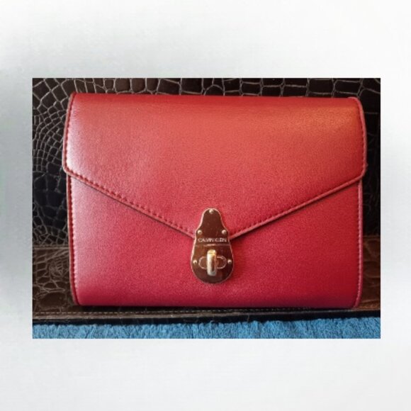 Calvin Klein soft leather handbag cranberry red - Picture 14 of 14